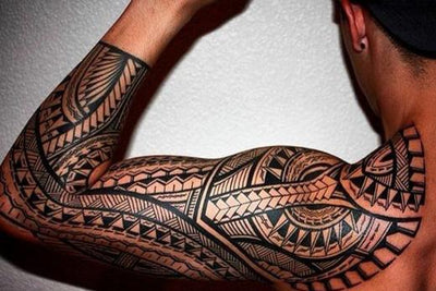 Die Macht des Maori-Tattoos