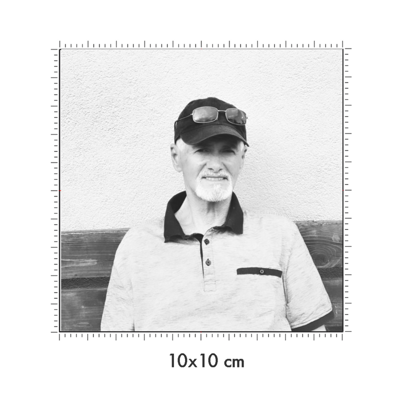 10 x 10 cm