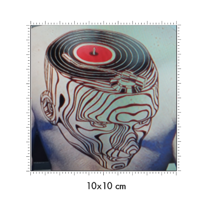 10 x 10 cm