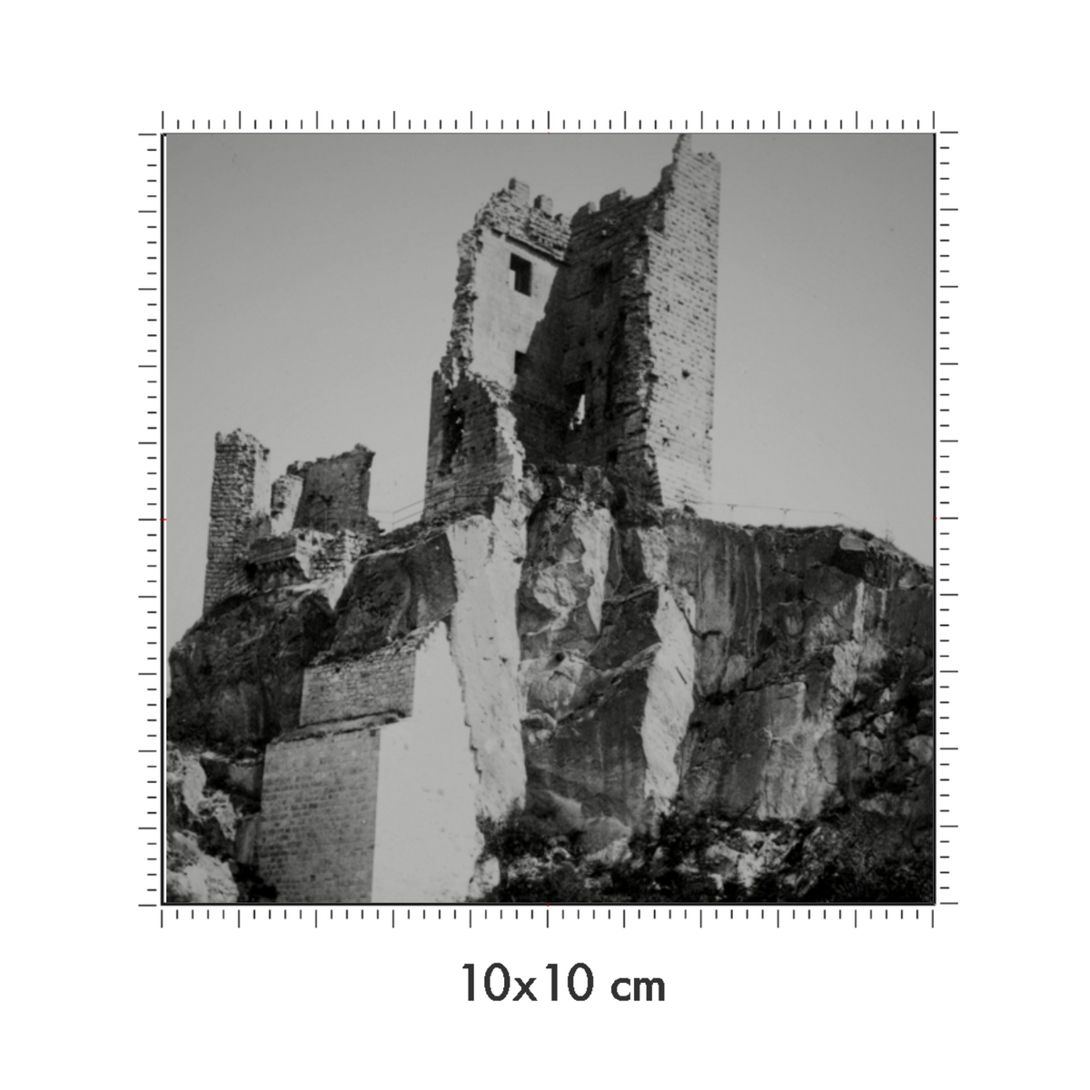 10 x 10 cm
