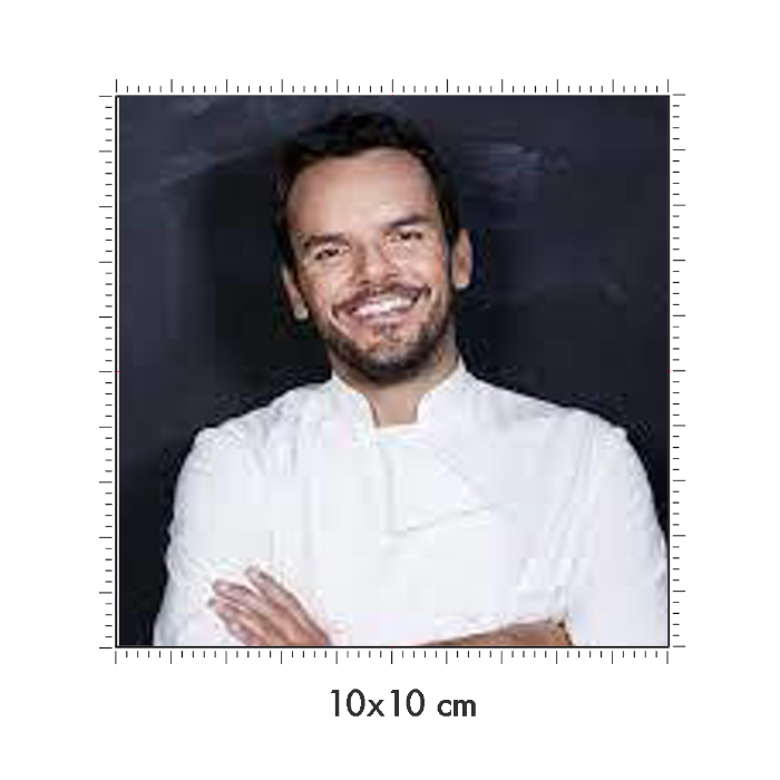 10 x 10 cm