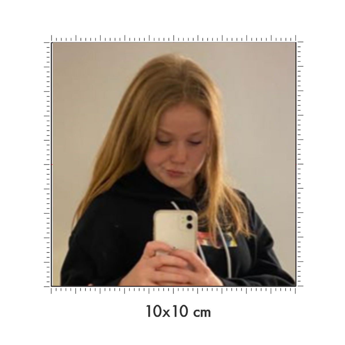 10 x 10 cm