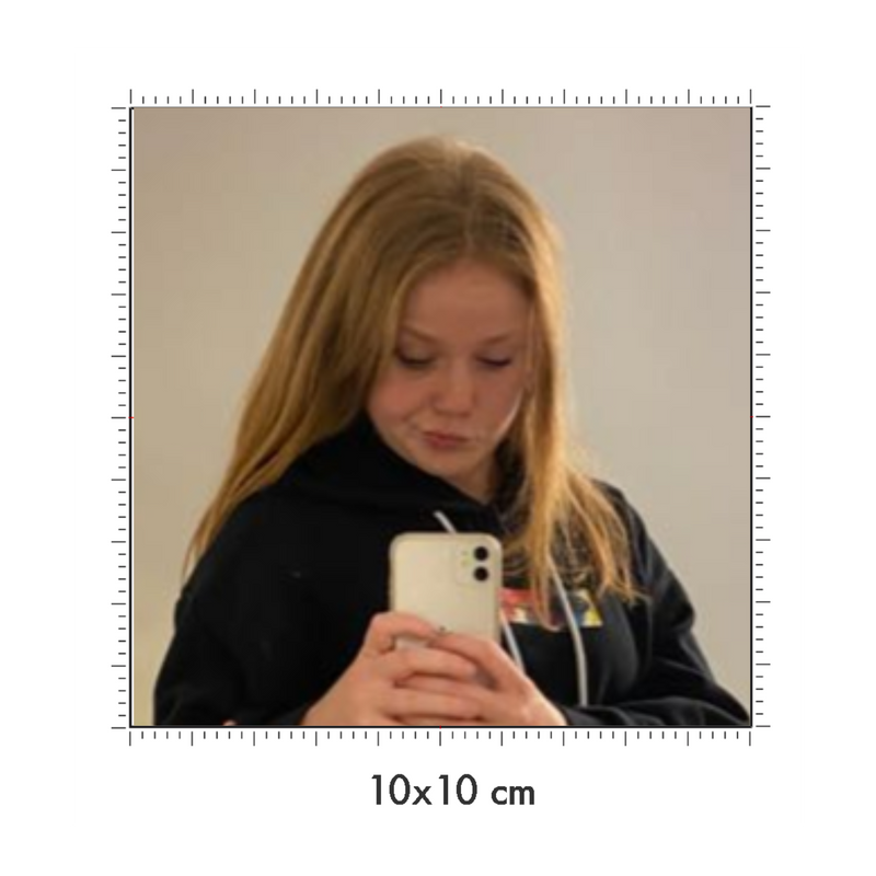 10 x 10 cm